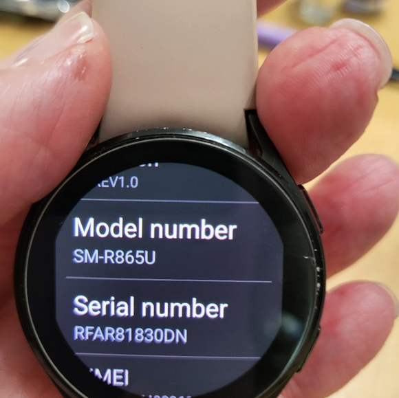 Samsung Galaxy Watch 4 Black. - Picture 2 of 2